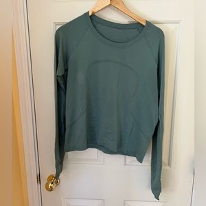 Lululemon Swiftly Tech 2.0 Long sleeve RACE length size 12